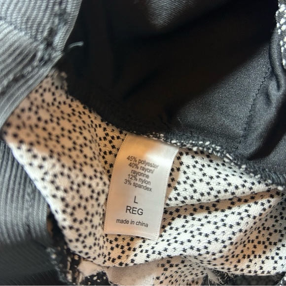 Maurices black and white leggings pull on size large - Picture 7 of 11